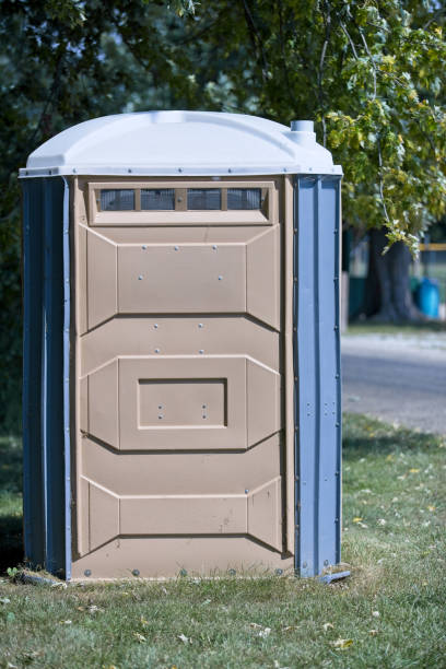 Portable Toilet Options We Offer in Fircrest, WA
